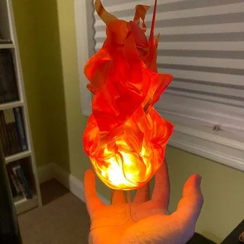 Prenasleduje Halloween: Miniatúrne Fireball Prop pre bez Námahy Party Dekorácie